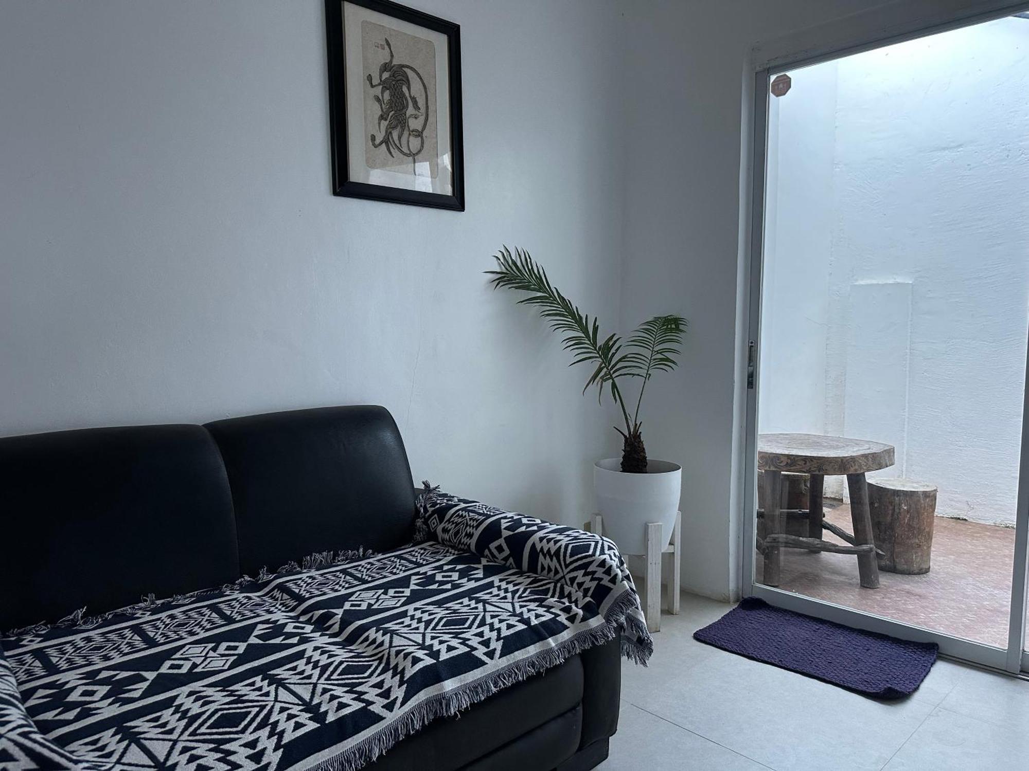 פורטו פרינססה Kasamigos Guesthouse With Fast Internet מראה חיצוני תמונה